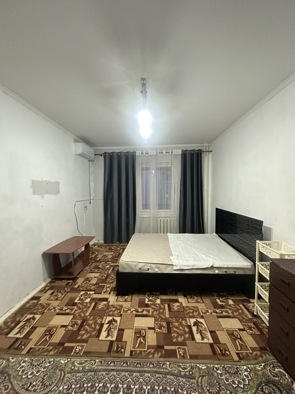 1 комната, 35 м², Элитка, 6 этаж, Старый ремонт - фото 1