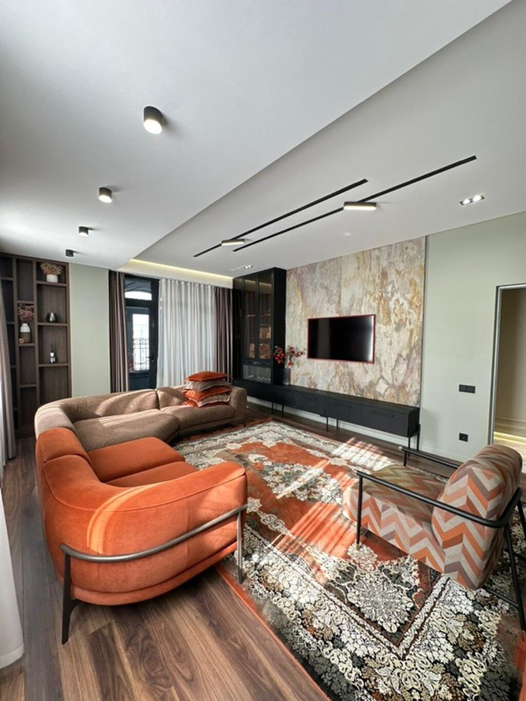 3 комнаты, 110 м², Элитка, Дизайнерский ремонт - фото 1