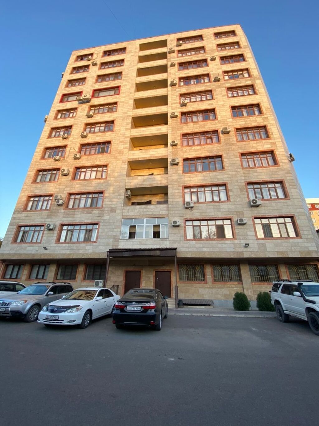 4 комнаты, 138 м², Индивидуалка, 2 этаж, Евроремонт - фото 1