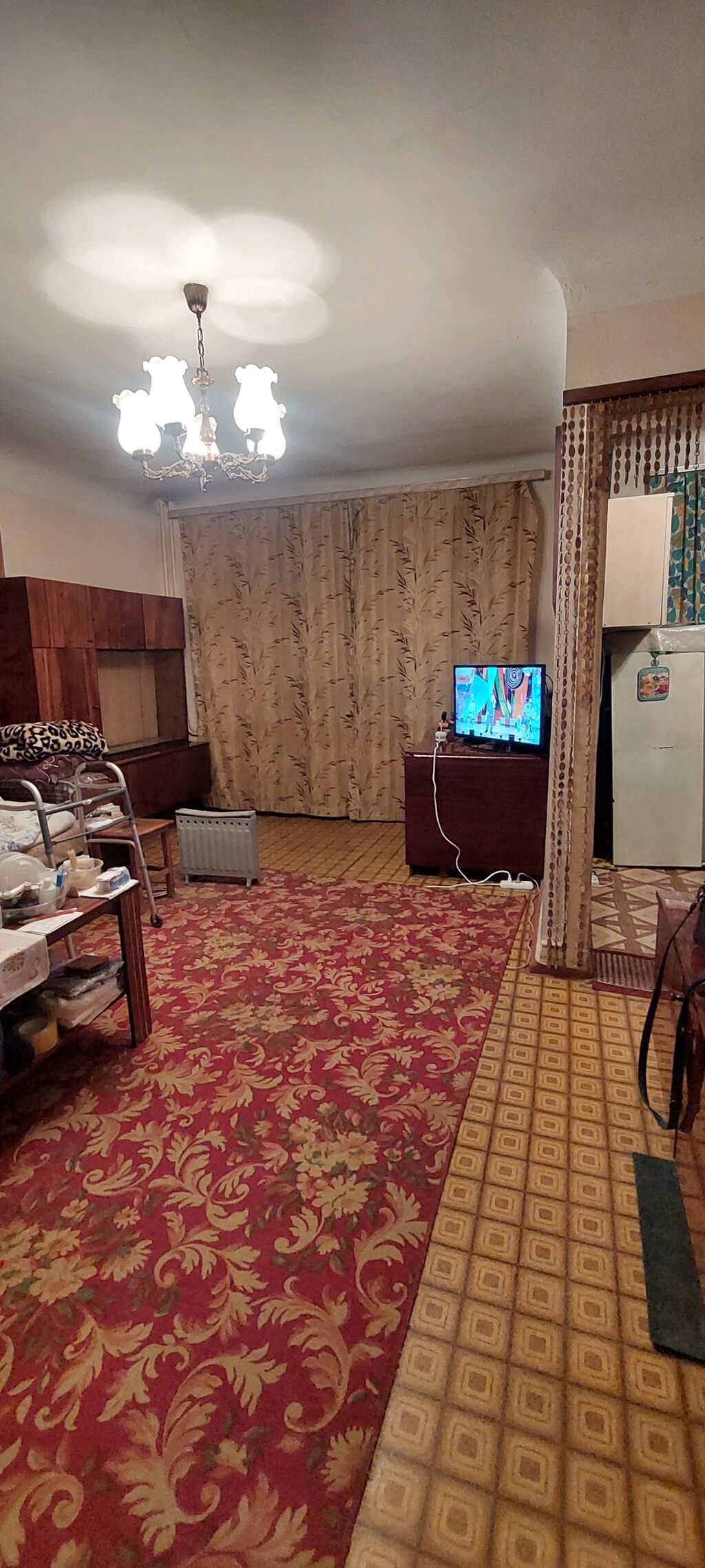 2 комнаты, 43 м², Индивидуалка, 1 этаж, Старый ремонт - фото 1