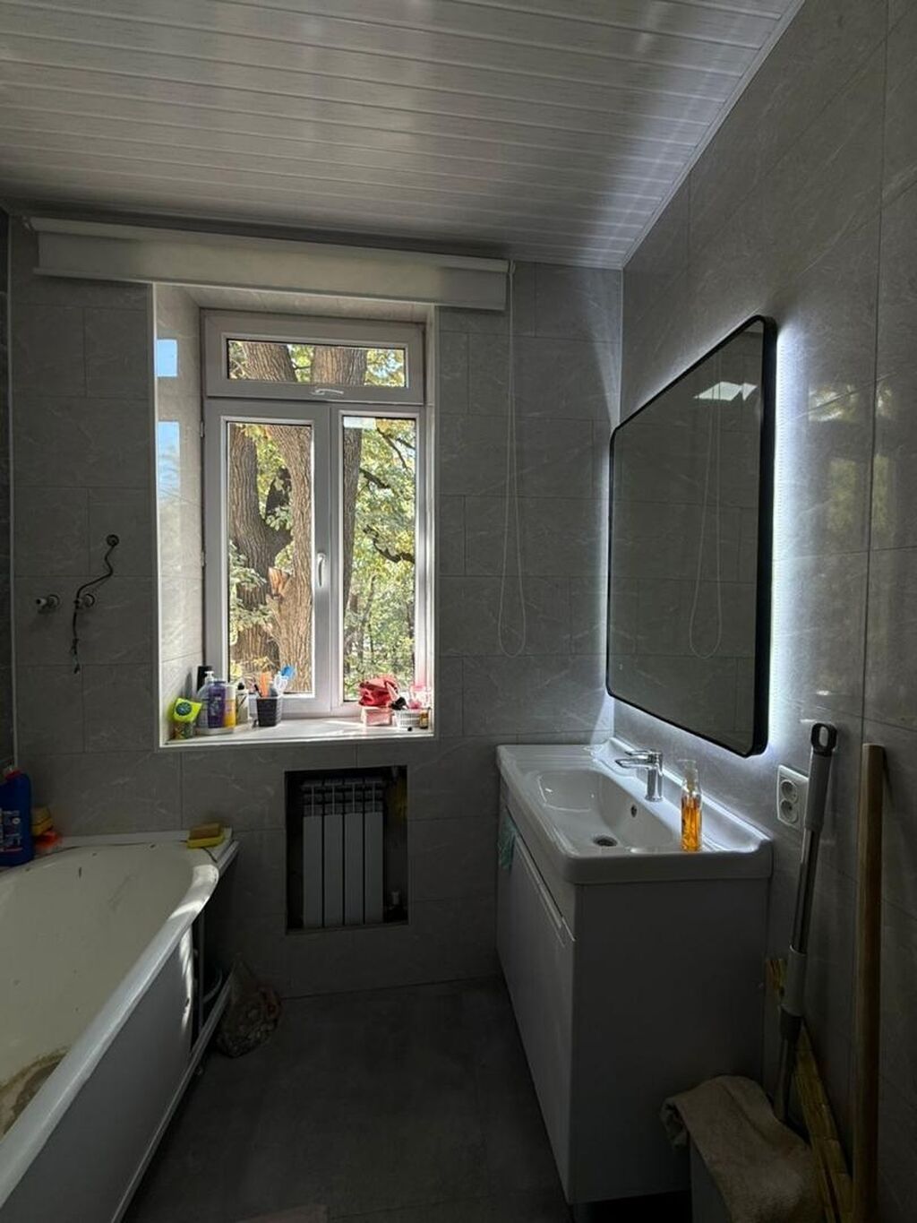 2 комнаты, 56 м², Сталинка, 3 этаж, Косметический ремонт - фото 1