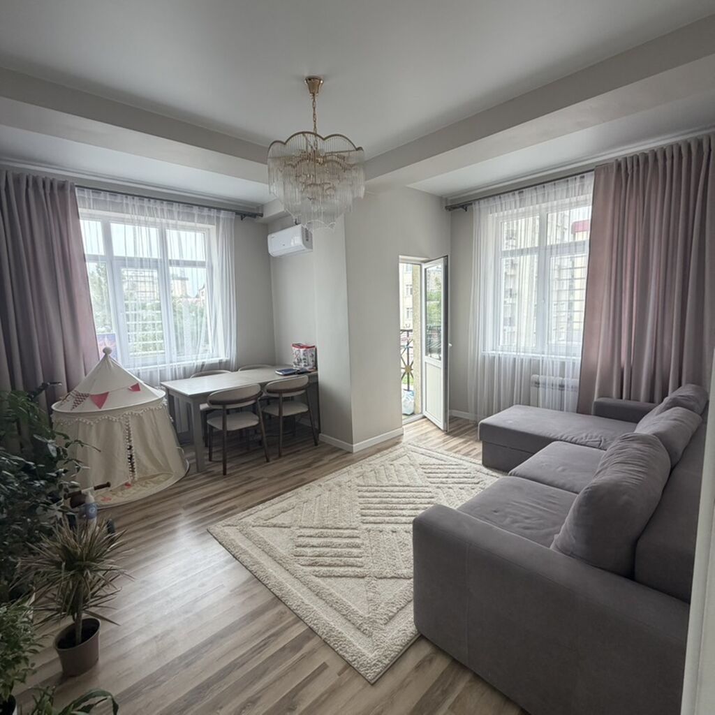 2 комнаты, 58 м², Элитка, 4 этаж, Дизайнерский ремонт - фото 1