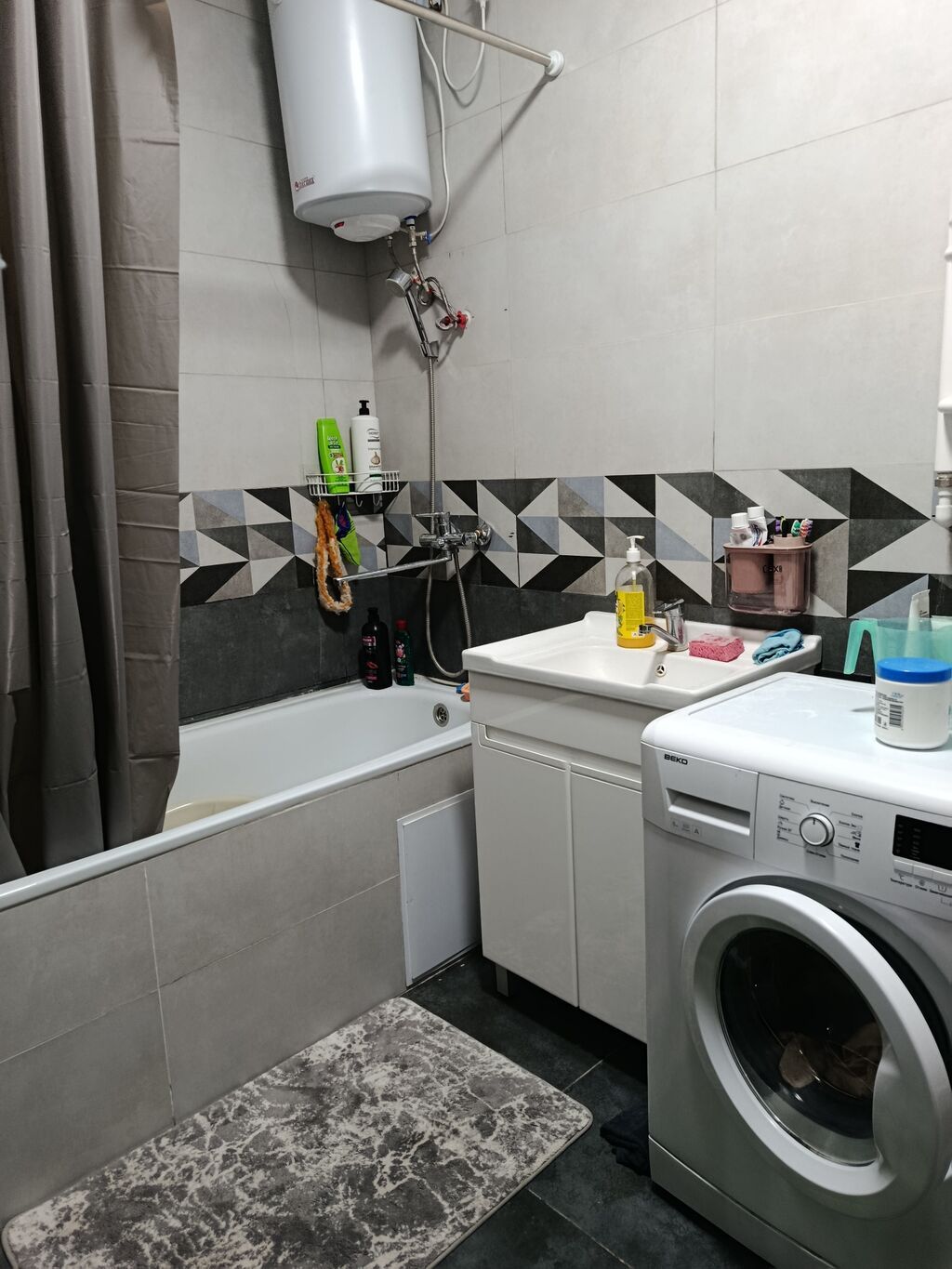 1 комната, 57 м², 16 этаж - фото 1