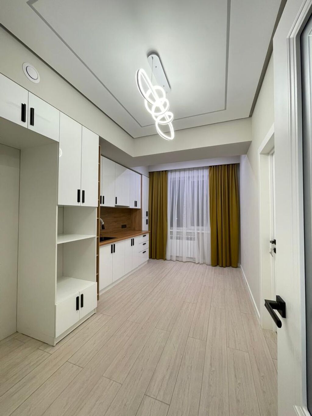 2 комнаты, 54 м², Элитка, 12 этаж, Евроремонт - фото 1