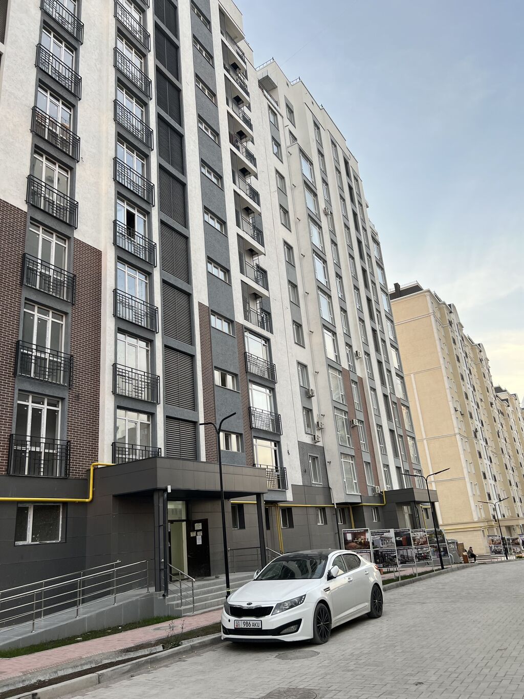 3 комнаты, 102 м², Элитка, 13 этаж, Готовая ПСО (под самоотделку) - фото 1