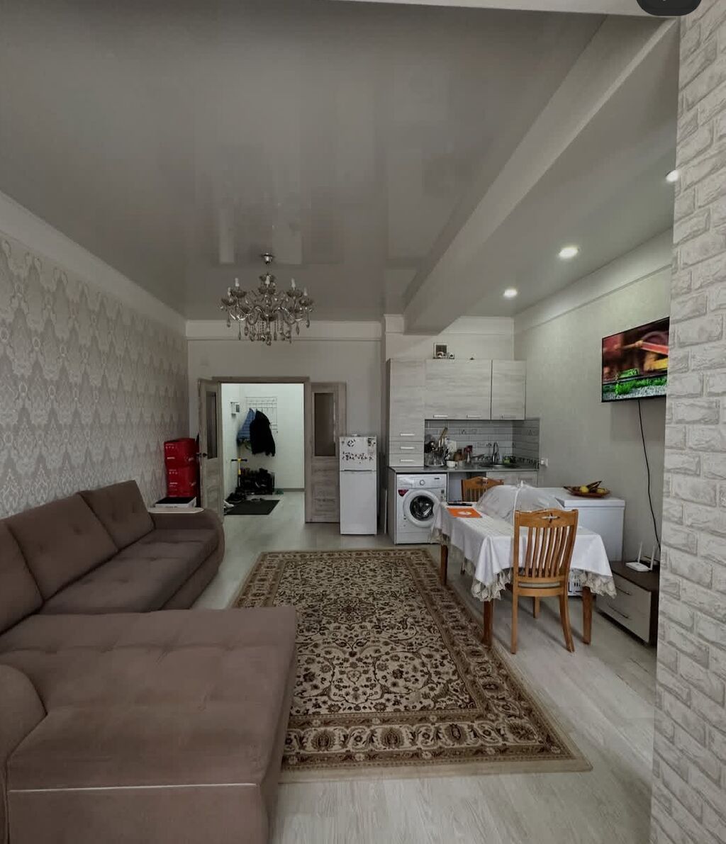 2 комнаты, 55 м², Индивидуалка, 9 этаж, Евроремонт - фото 1