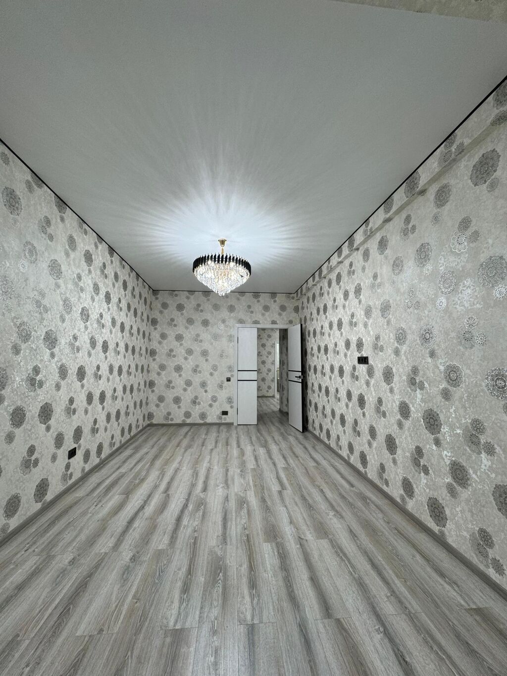 4 комнаты, 93 м², Элитка, 10 этаж, Евроремонт - фото 1