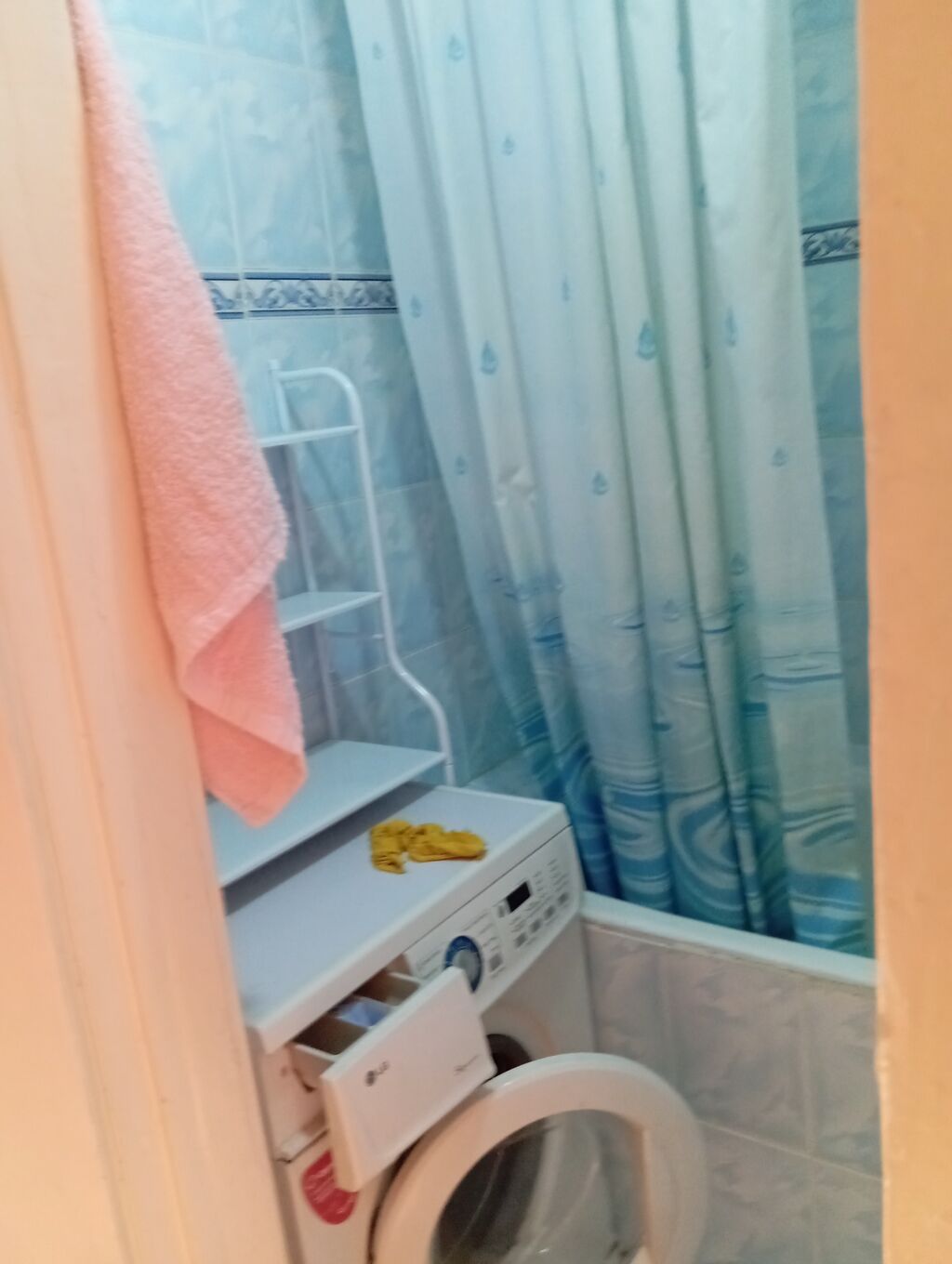 3 комнаты, 63 м², Индивидуалка, 11 этаж, Косметический ремонт - фото 1