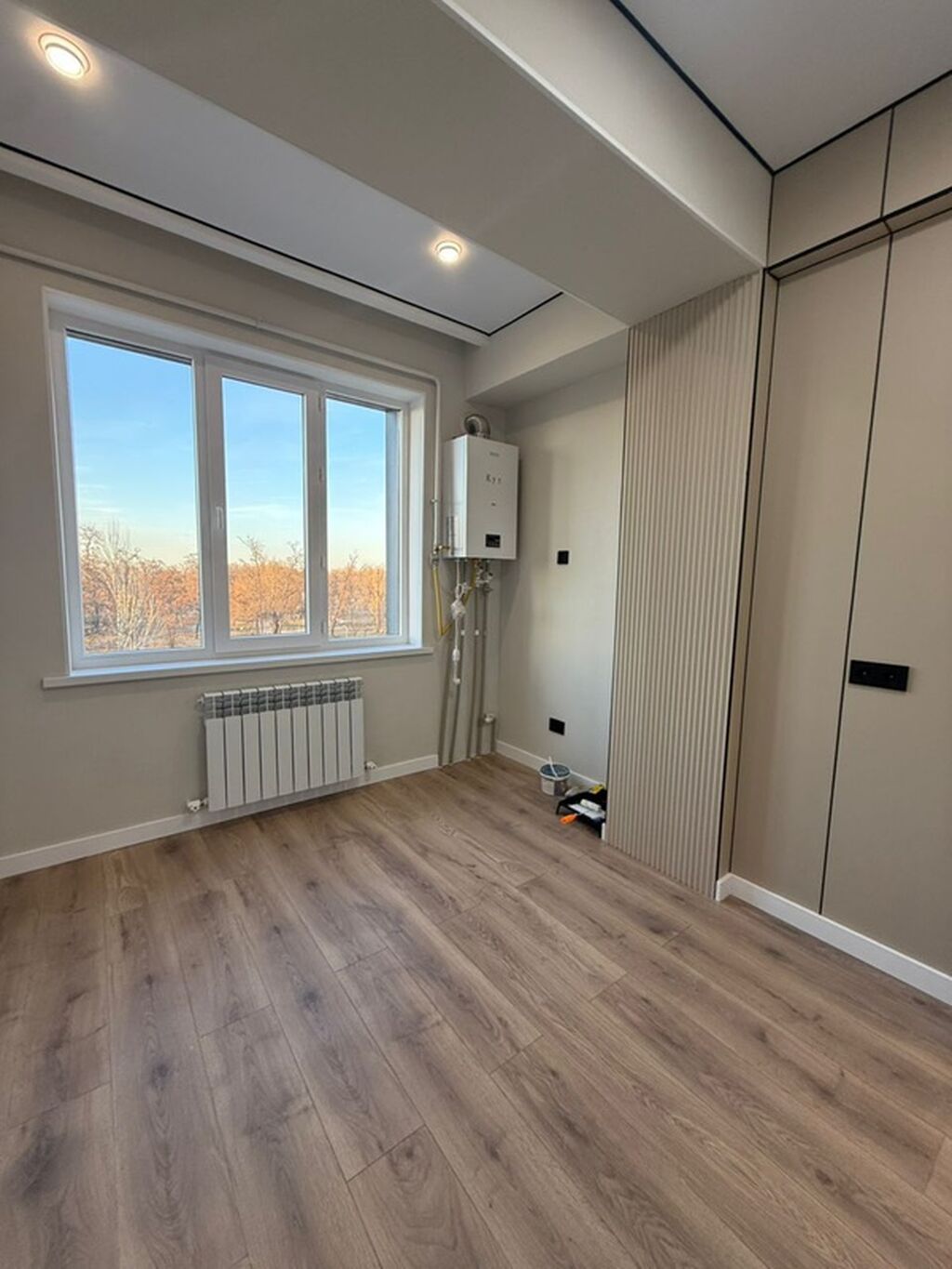 1 комната, 30 м², Элитка, 4 этаж, Дизайнерский ремонт - фото 1