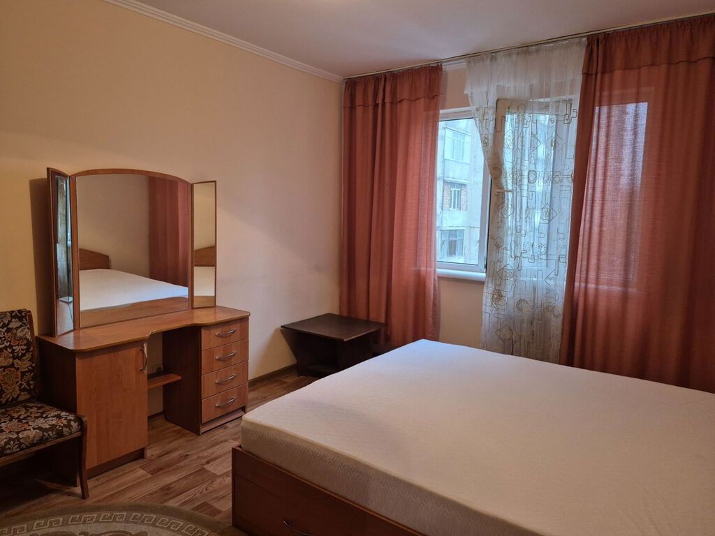 1 комната, 56 м², 106 серия, 3 этаж, Косметический ремонт - фото 1