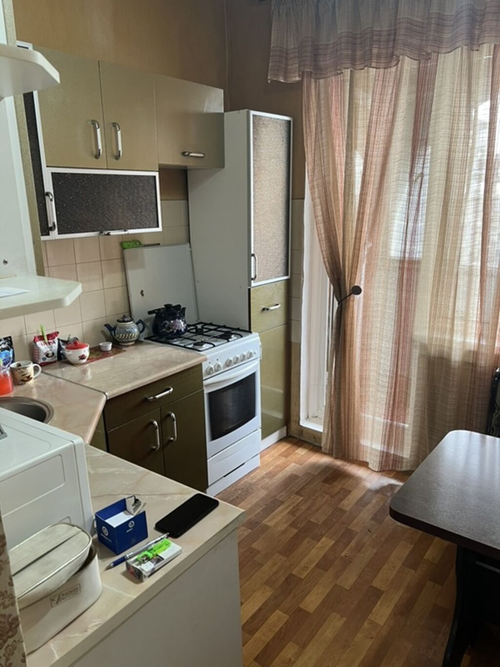 2 комнаты, 55 м², 106 серия, 9 этаж, Старый ремонт - фото 1