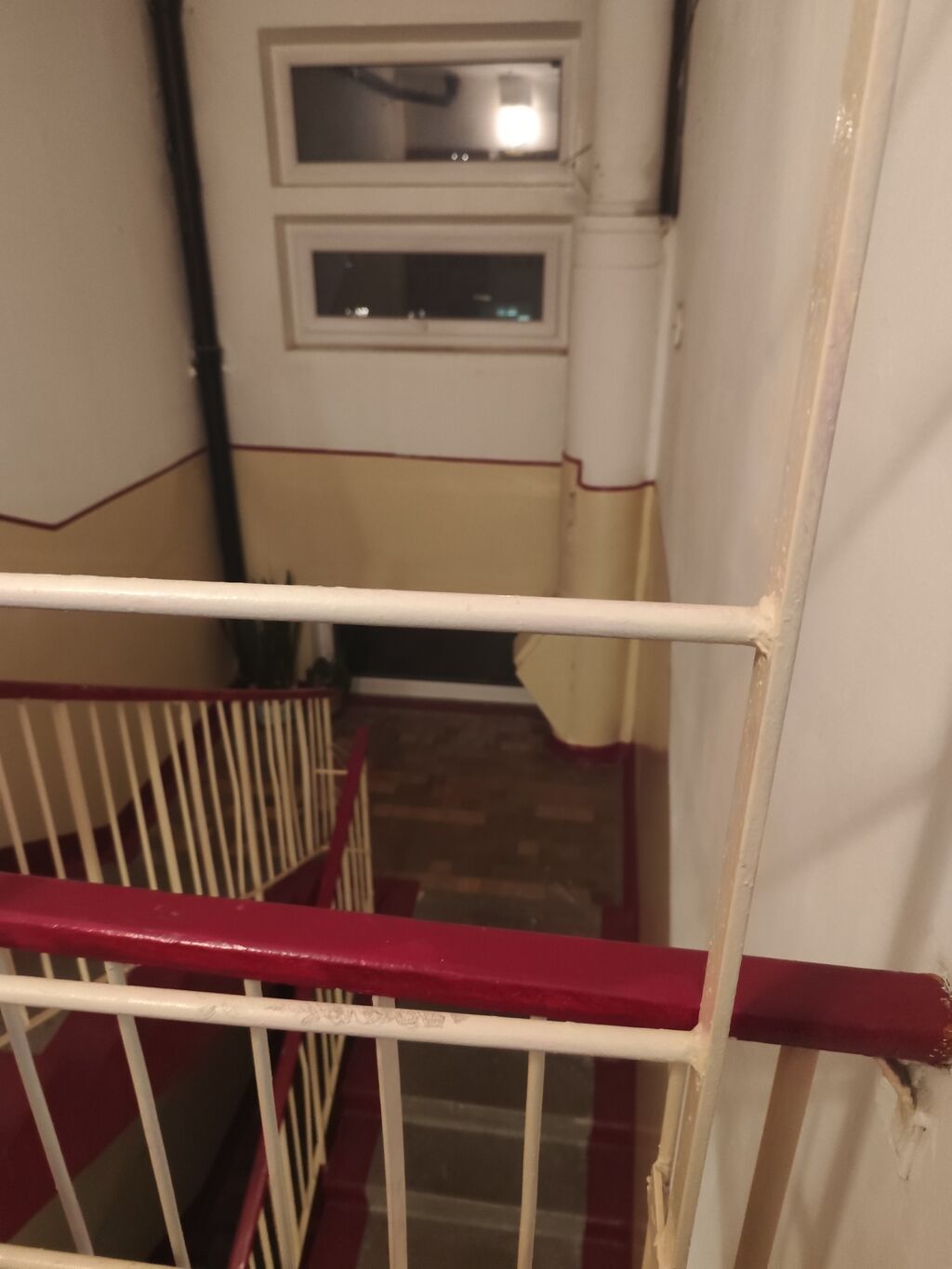 3 комнаты, 65 м², 105 серия, 5 этаж, Косметический ремонт - фото 1