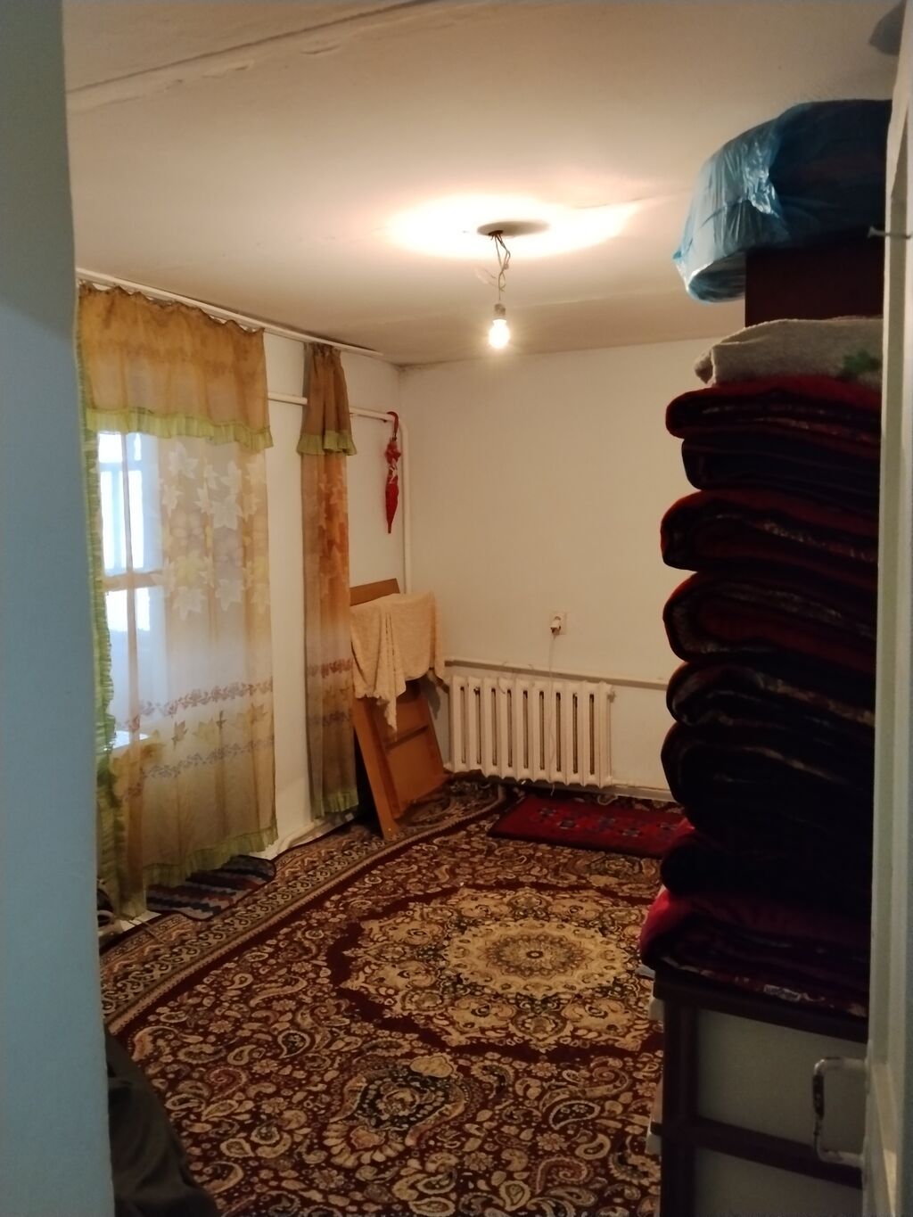 2 комнаты, 41 м², Индивидуалка, 2 этаж, Старый ремонт - фото 1