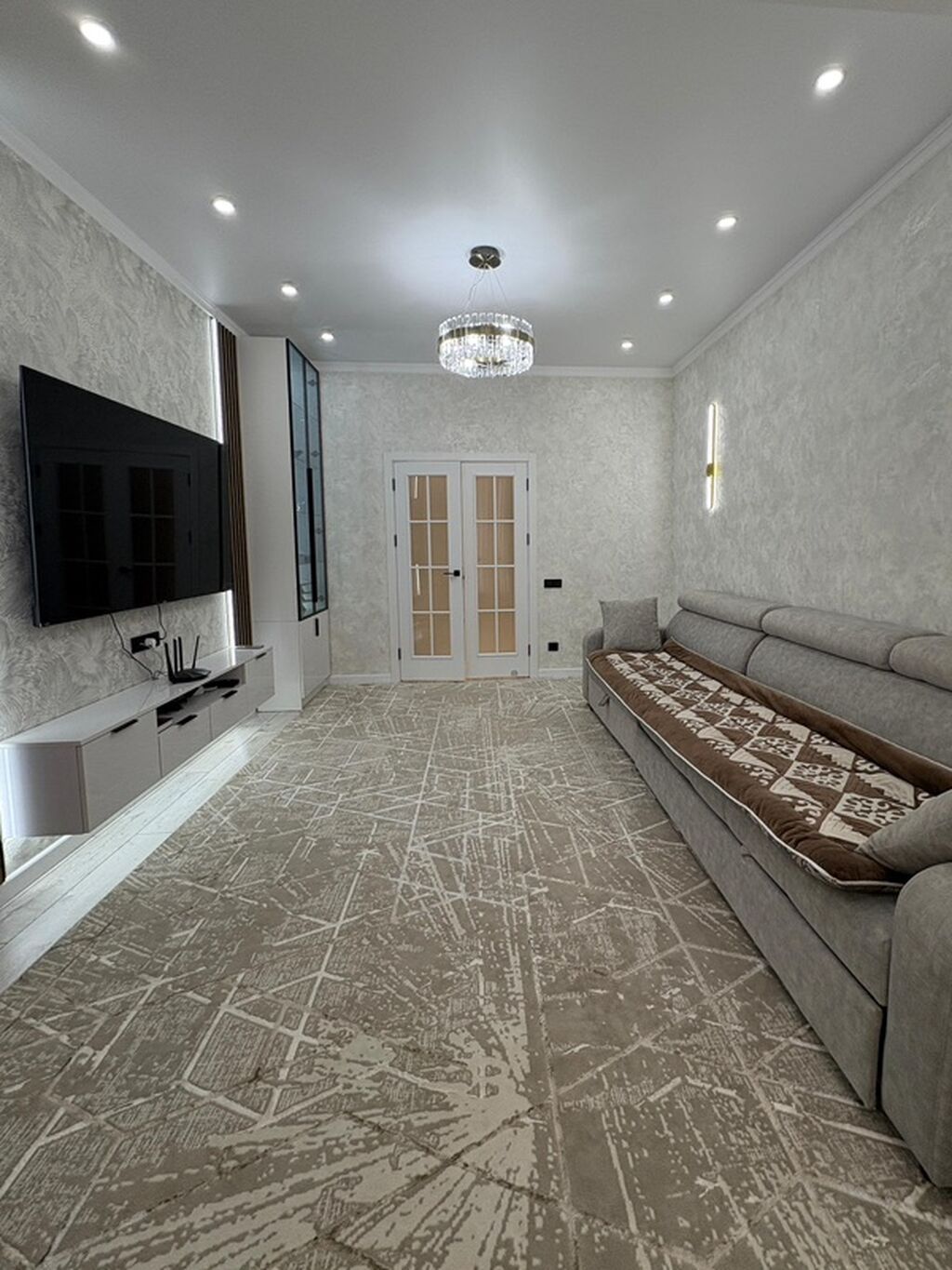 3 комнаты, 96 м², Элитка, 7 этаж, Дизайнерский ремонт - фото 1