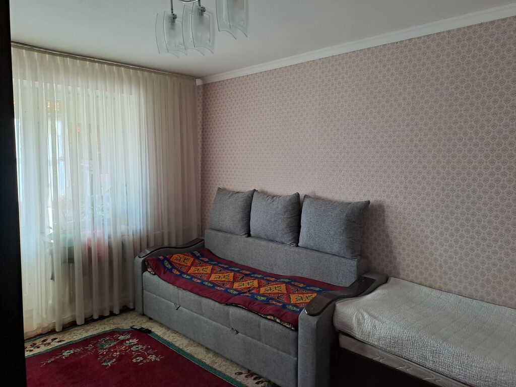 1 комната, 30 м², Индивидуалка, Косметический ремонт - фото 1