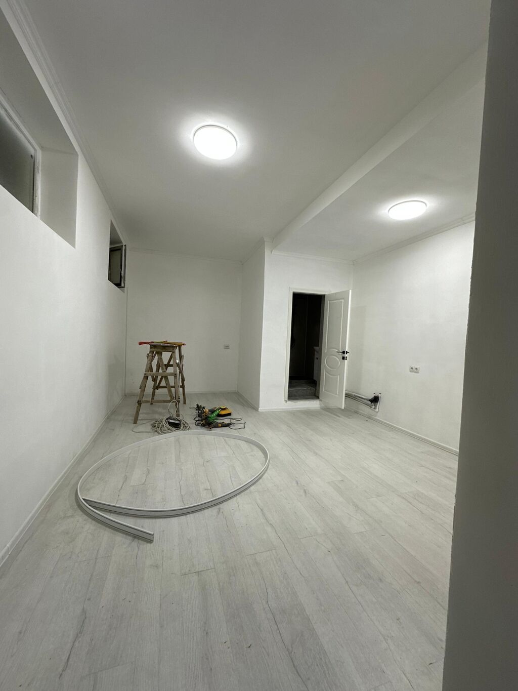 1 комната, 25 м², Цокольный этаж этаж, Евроремонт - фото 1