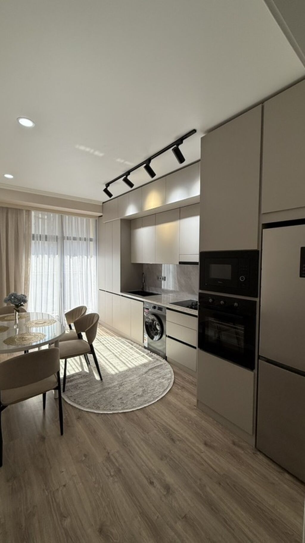 1 комната, 45 м², Элитка, 11 этаж, Дизайнерский ремонт - фото 1