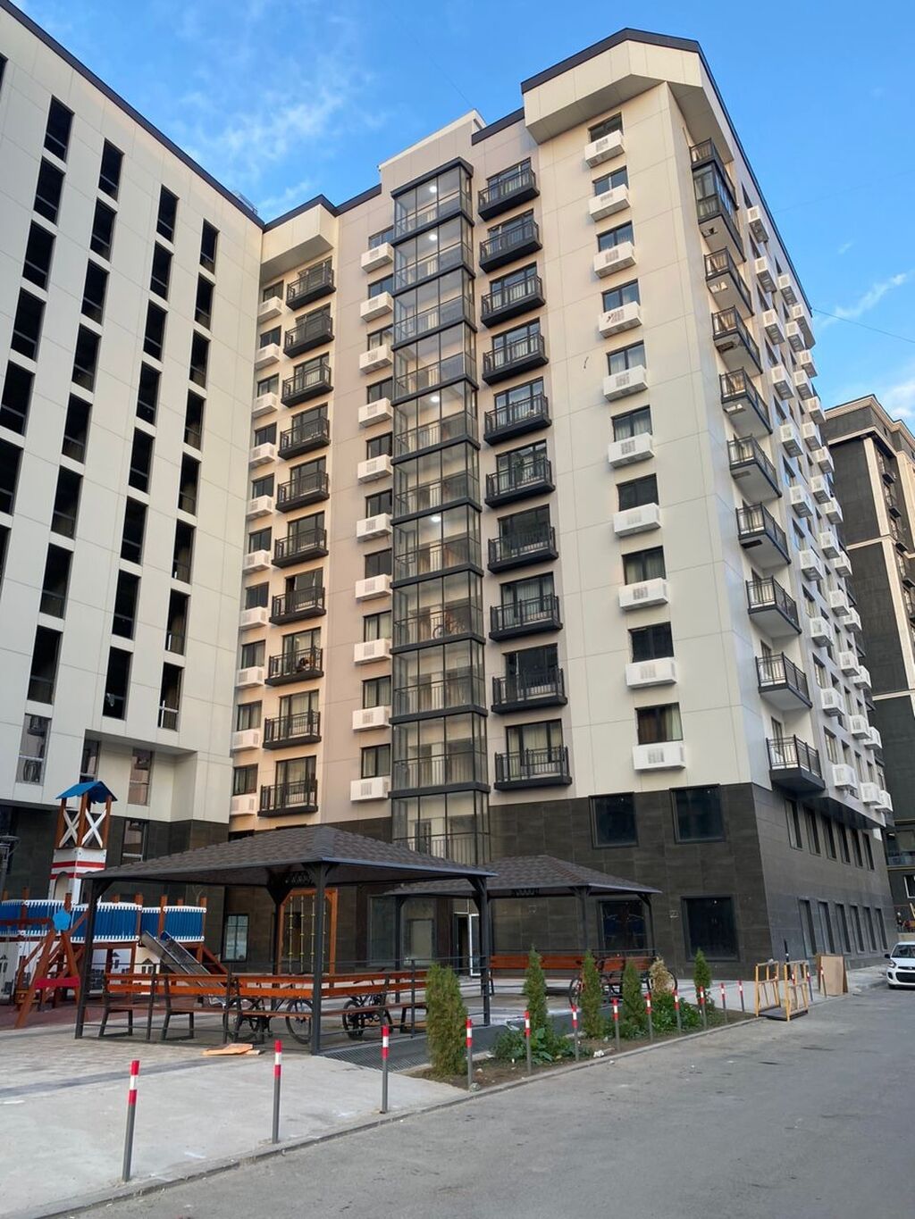 4 комнаты, 118 м², Элитка, 12 этаж, Дизайнерский ремонт - фото 1