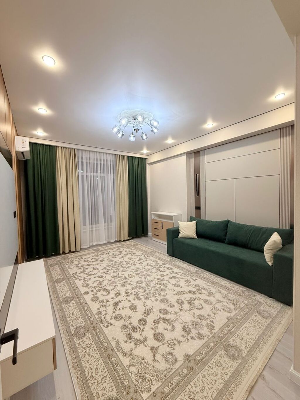 2 комнаты, 69 м², Элитка, 2 этаж, Дизайнерский ремонт - фото 1