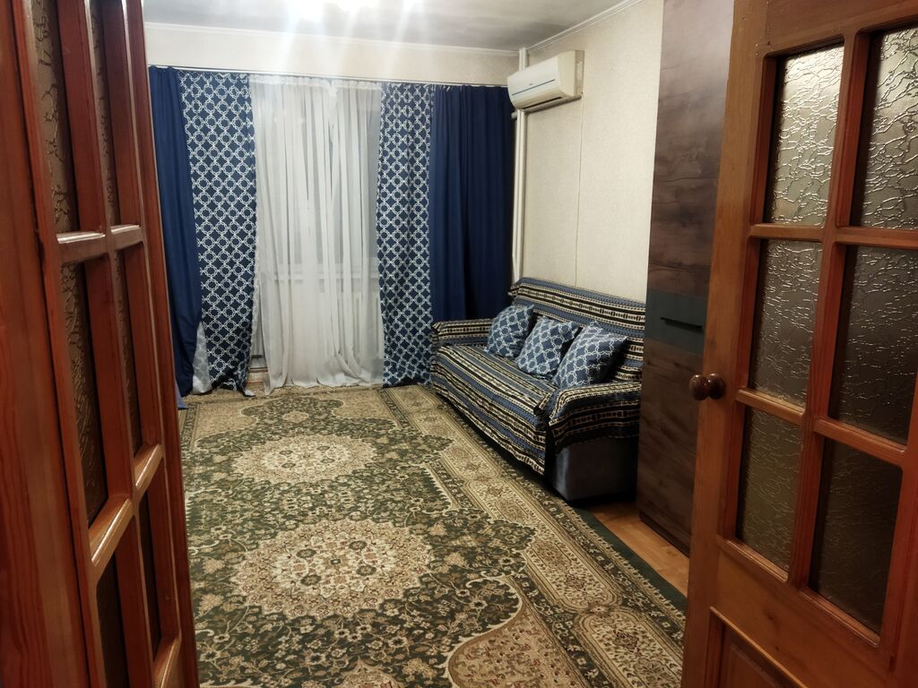 3 комнаты, 62 м², Индивидуалка, 4 этаж, Косметический ремонт - фото 1