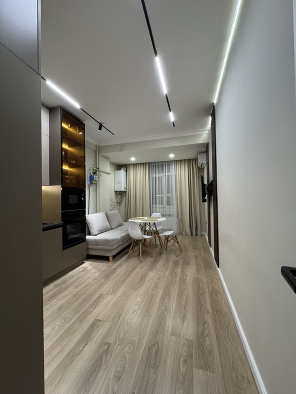 2 комнаты, 45 м², Элитка, 8 этаж, Дизайнерский ремонт - фото 1