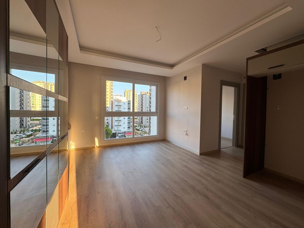 2 комнаты, 58 м², 4 этаж, Евроремонт - фото 1