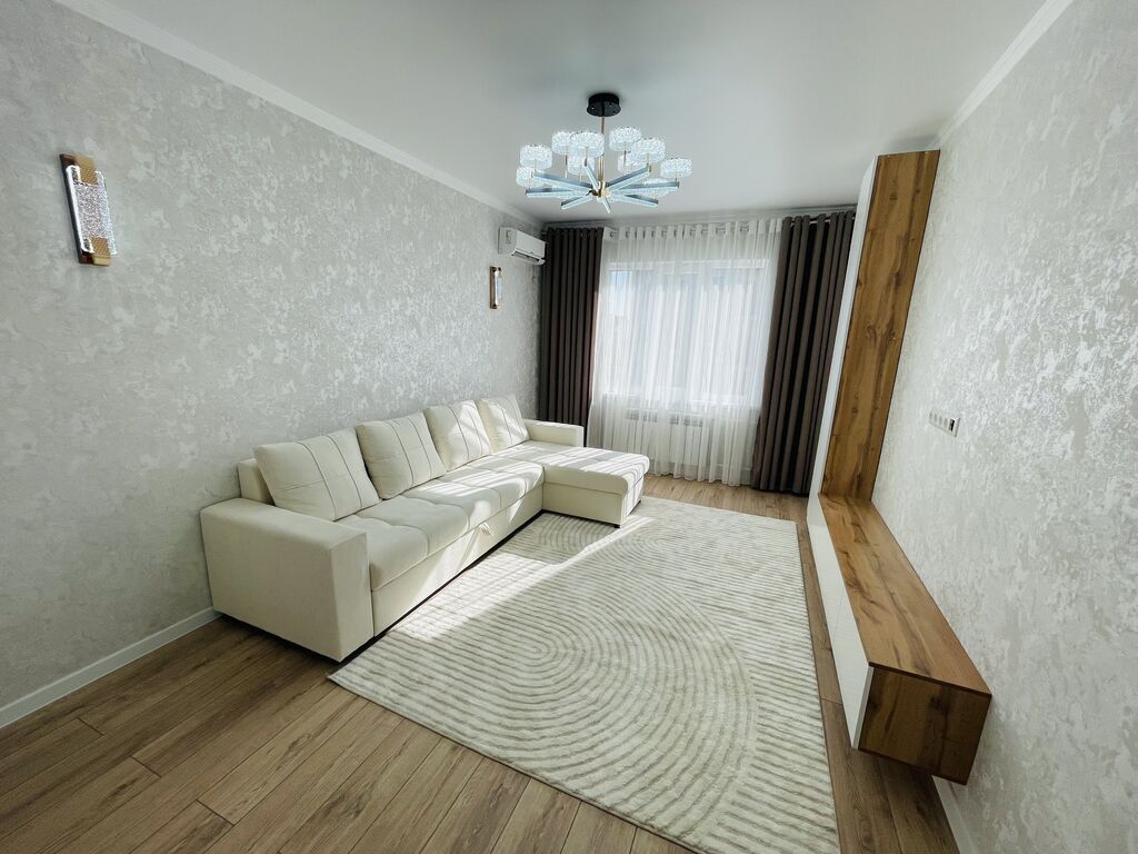 2 комнаты, 62 м², 106 серия, 8 этаж, Дизайнерский ремонт - фото 1